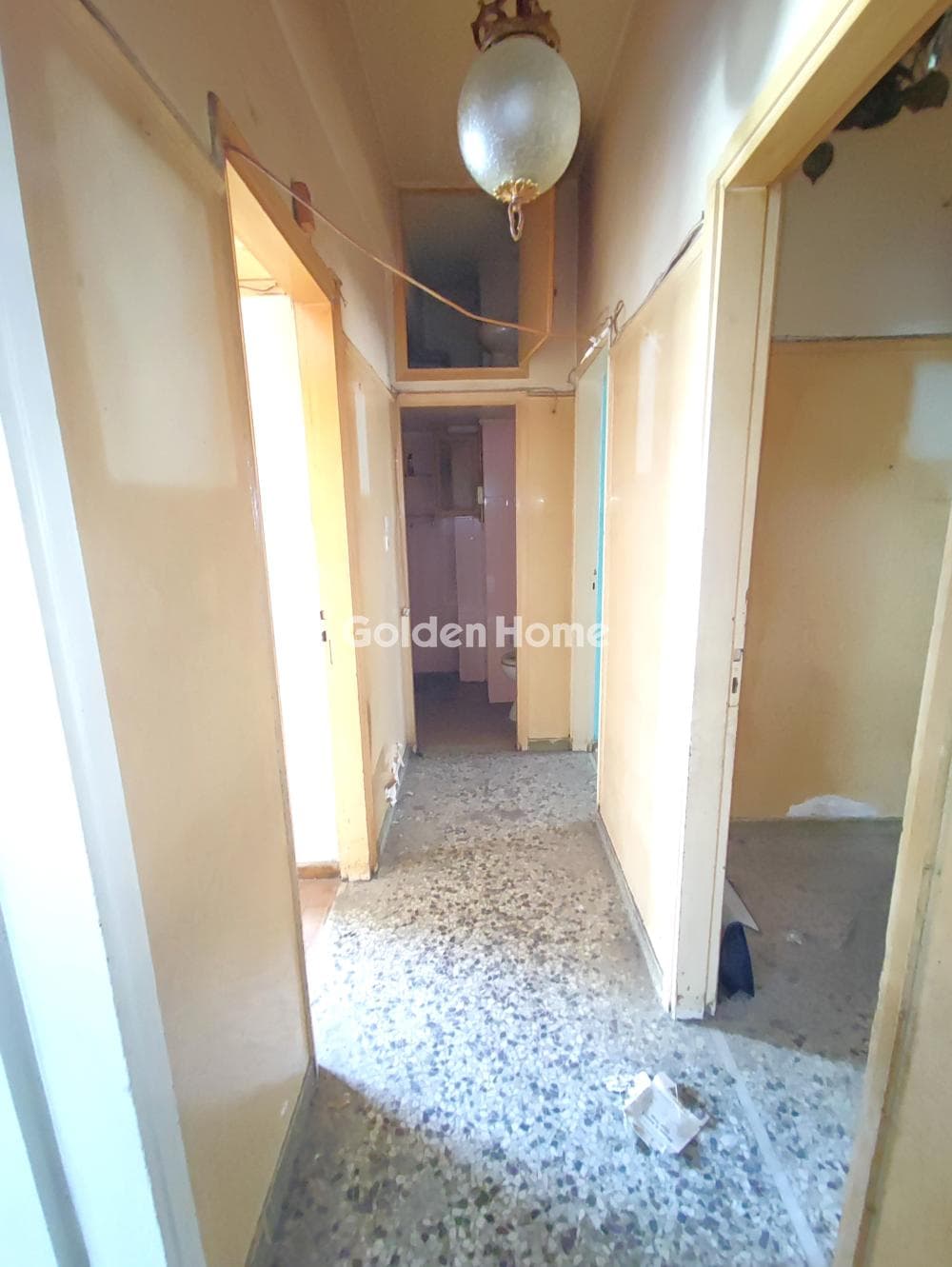 Apartment in Kallipoli, Piraeus — Photo 11 of 25