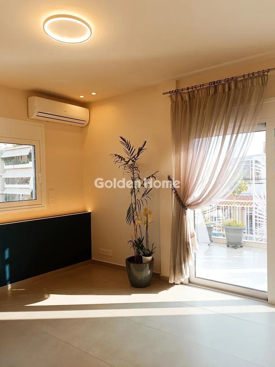 Apartment in Petralona, Petralona — Photo 1 of 25