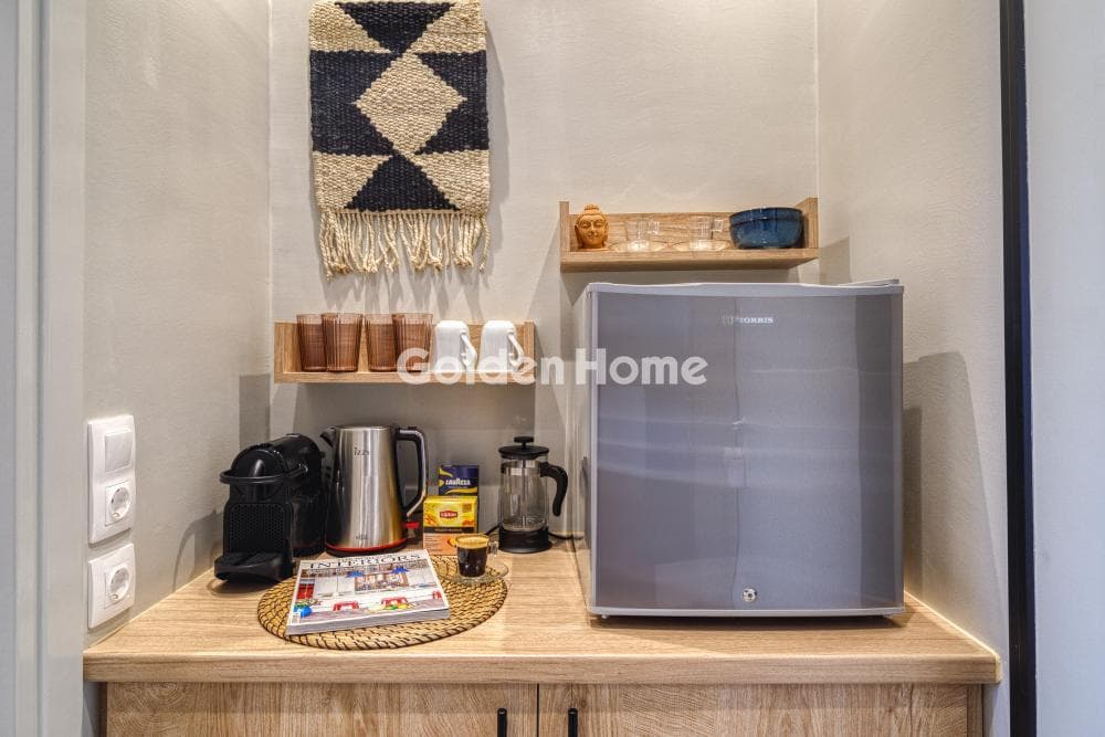 Apartment in Plaka, Historic Center — Photo 1 of 21