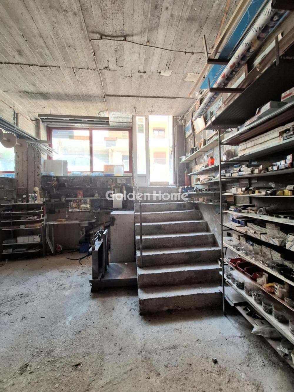 Warehouse in Skopeftirio, Kaisariani — Photo 1 of 3
