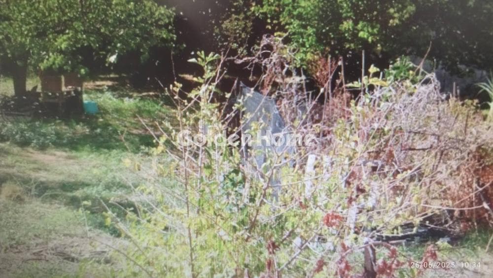 Building Plot in Parko Stratarchou Papagou, Chalandri — Photo 2 of 3
