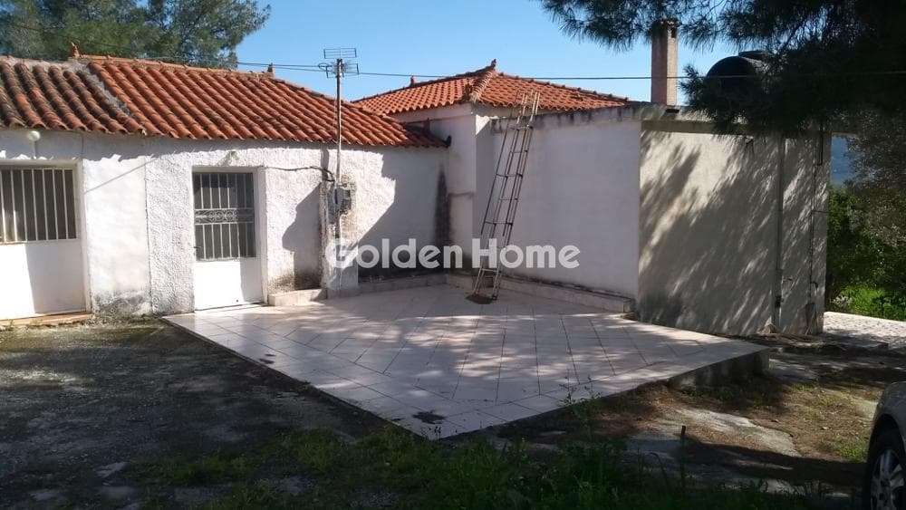 House in Center, Poros — Photo 17 of 20