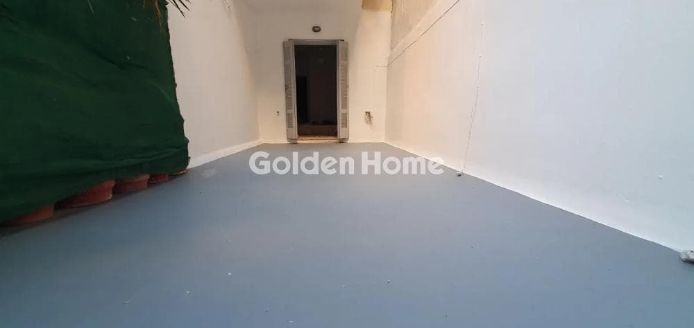Apartment in Plateia Koliatsou, Patision - Acharnon — Photo 2 of 28