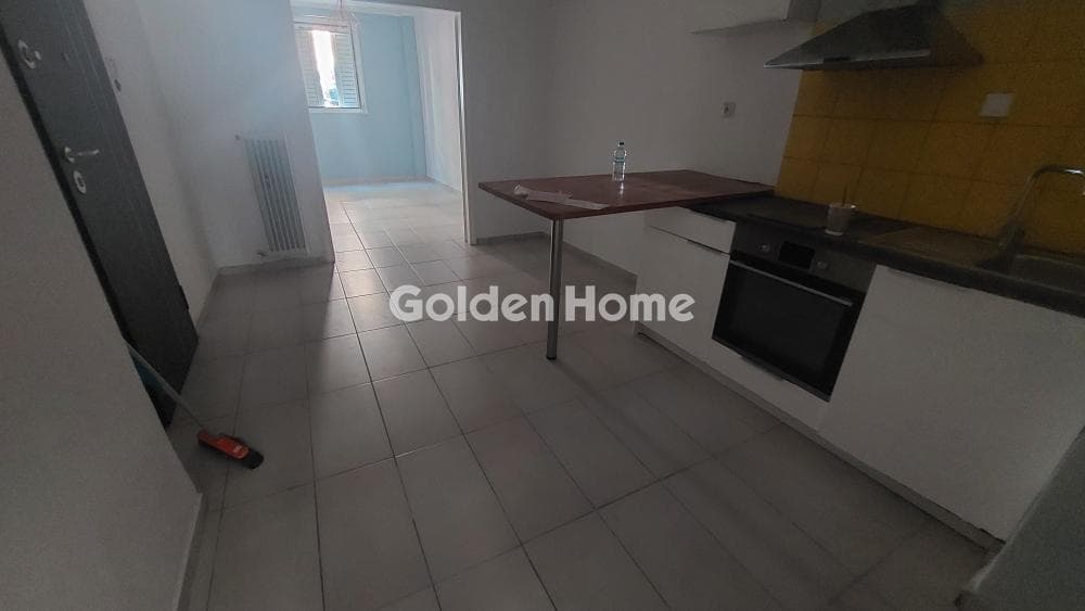 Apartment in Plateia Koliatsou, Patision - Acharnon — Photo 20 of 28