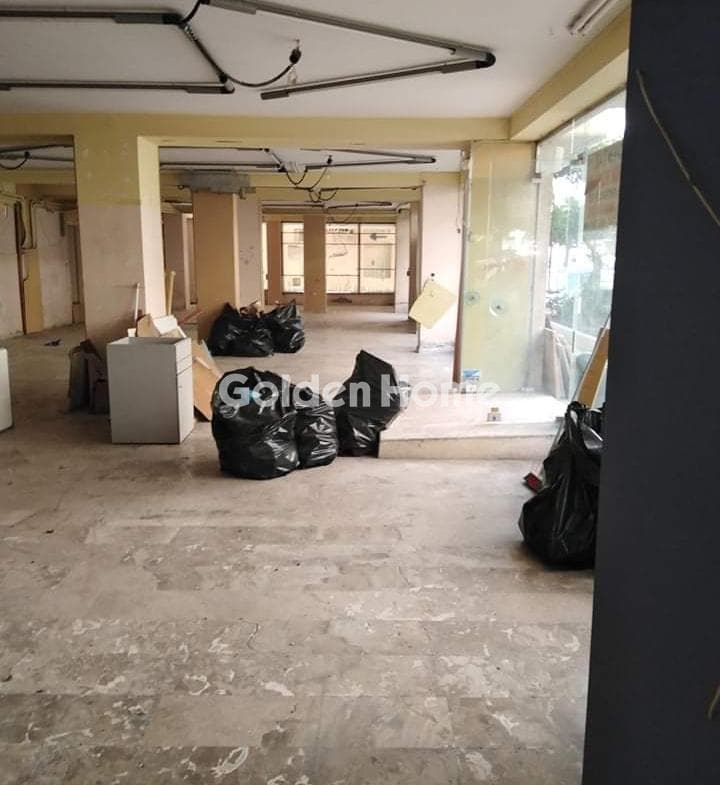 Κατάστημα στην Αγία Σοφία, Πάτρα — Φωτογραφία 6 από 8