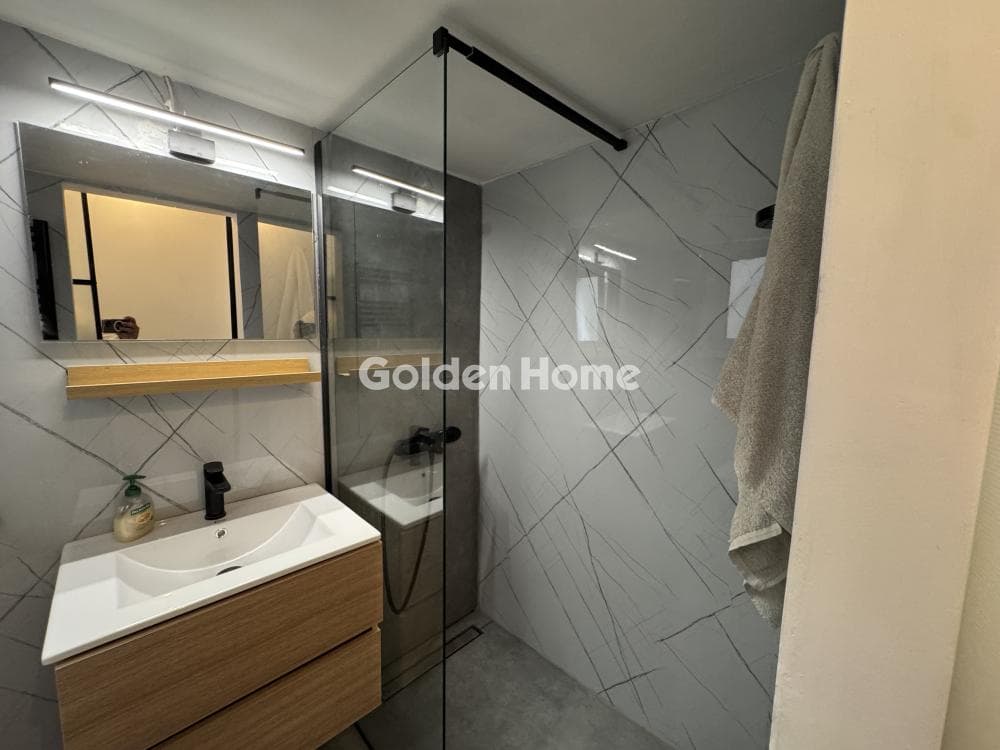 Apartment in Platia Attikis, Attiki — Photo 7 of 8