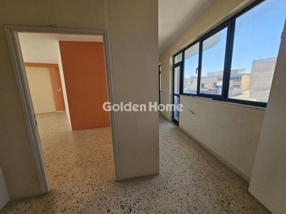 Office in Agia Sofia, Piraeus — Photo 6 of 19
