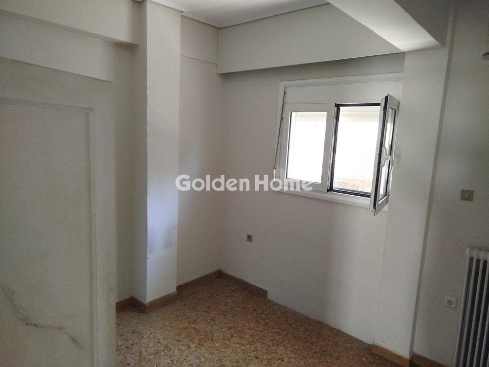 Apartment in Orio Agias Varvaras, Koridallos — Photo 8 of 17