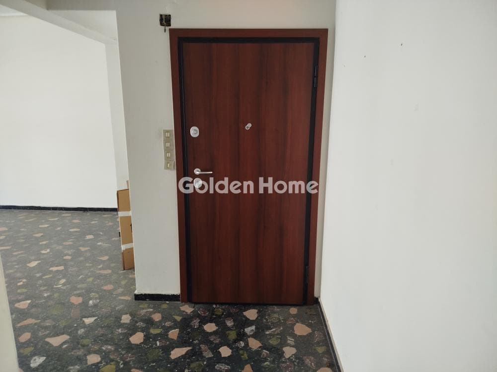 Apartment in Orio Agias Varvaras, Koridallos — Photo 6 of 17