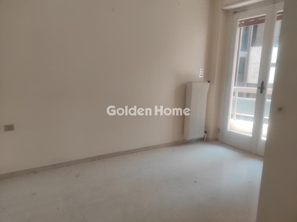 Apartment in Ekteloniston - Eforiakon, Alimos — Photo 1 of 4
