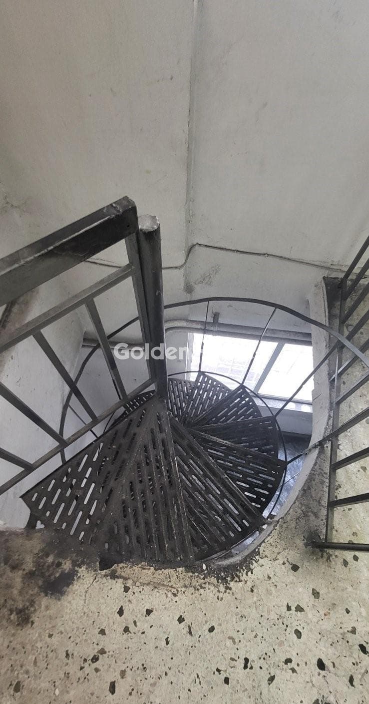 Κατάστημα στην Βαρνάβα, Εκάλη — Φωτογραφία 4 από 11