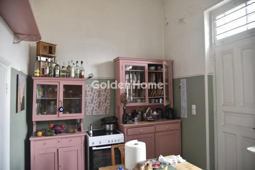 Apartment in Exarcheia, Exarchia - Neapoli — Photo 2 of 13