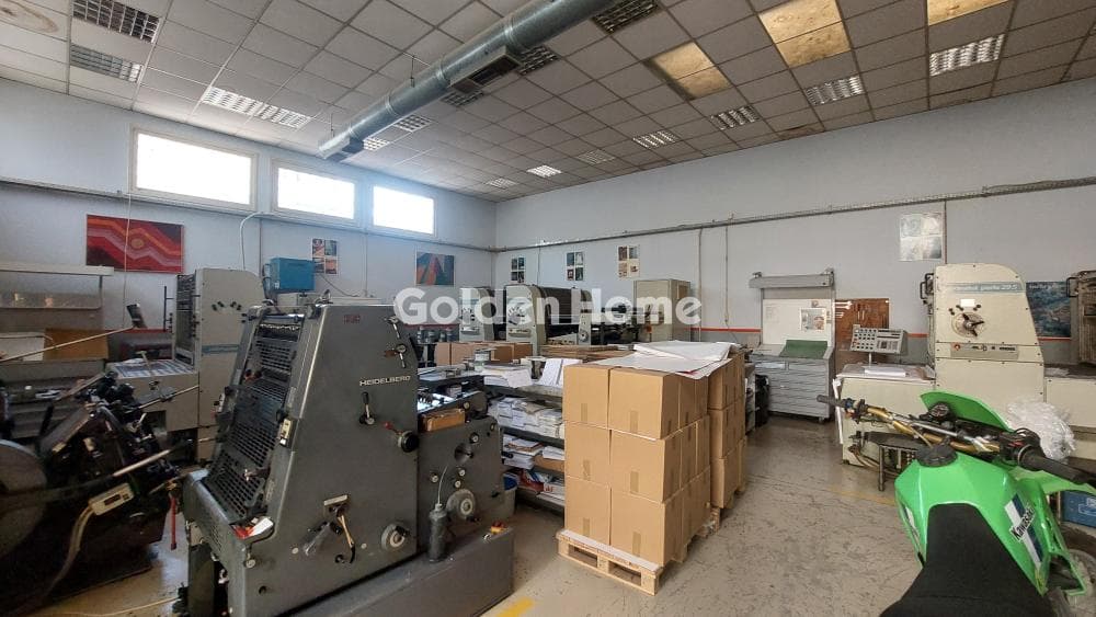 Industrial Space in Agia Triada, Iraklio — Photo 1 of 11