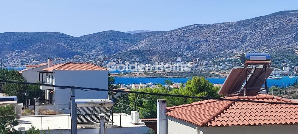 House in Porto Rafti, Vravrona — Photo 1 of 21