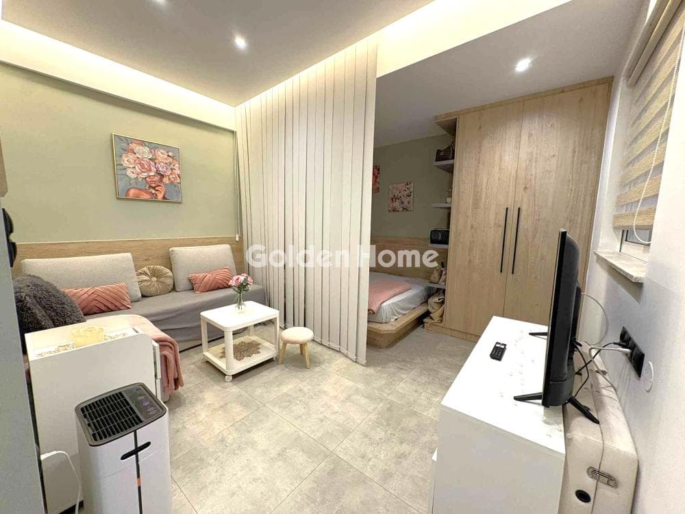 Apartment in akadimia Platonos, Kolonos - Kolokinthous — Photo 1 of 13