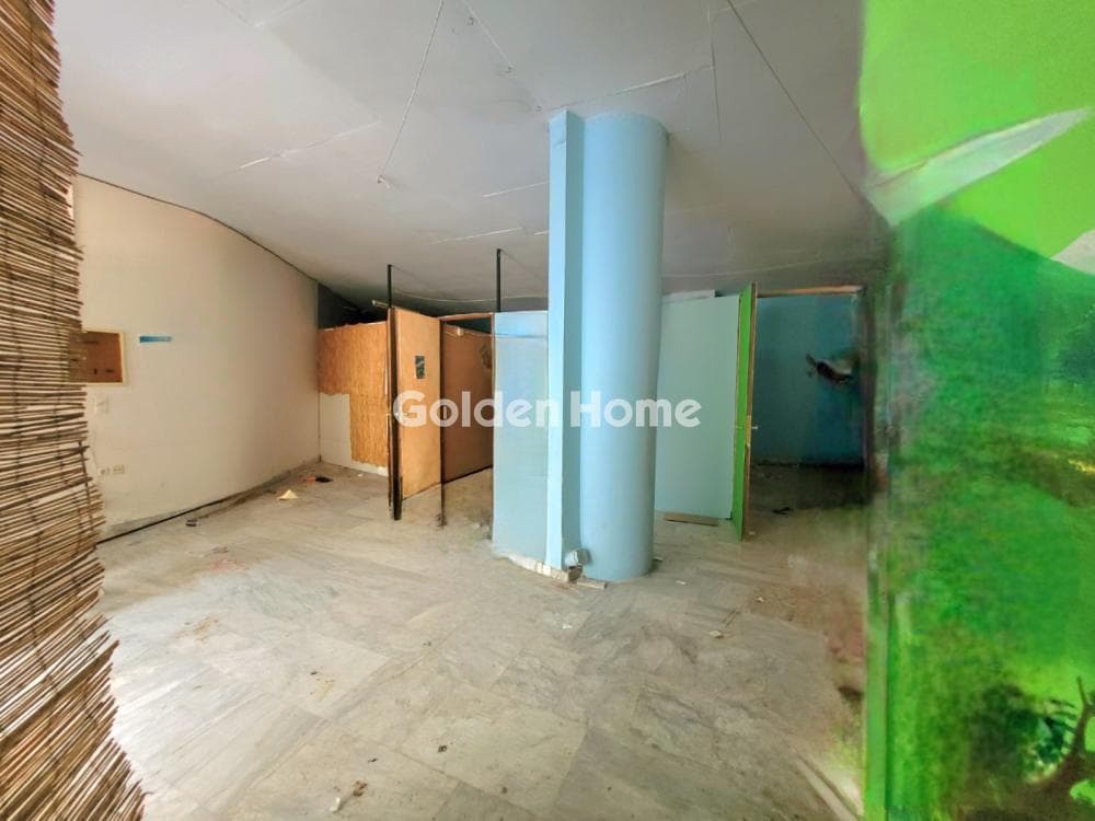 Warehouse in Zoodochos Pigi, Lykovrisi — Photo 2 of 3
