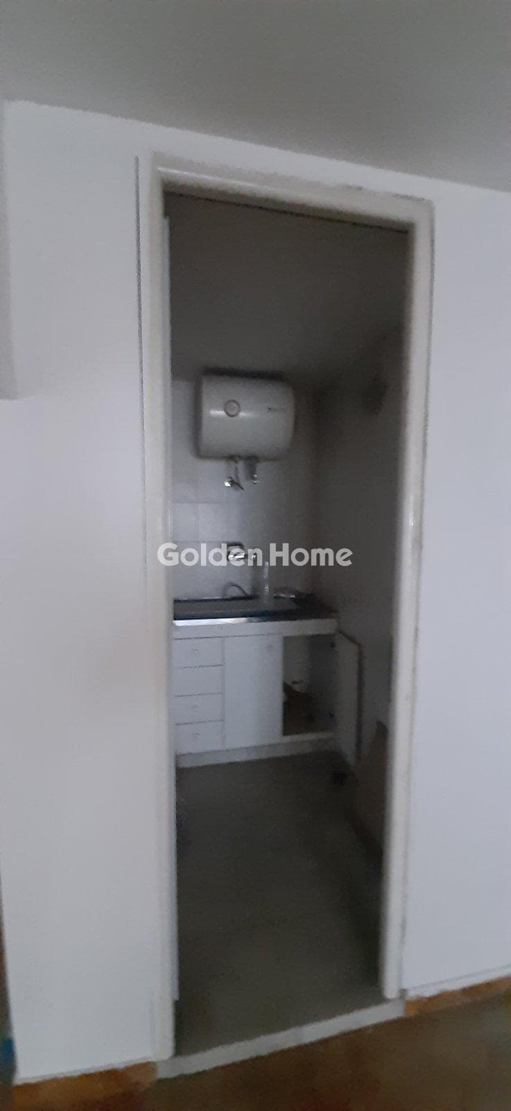 Κατάστημα στην Διυλιστήρια, Πειραιάς — Φωτογραφία 7 από 8