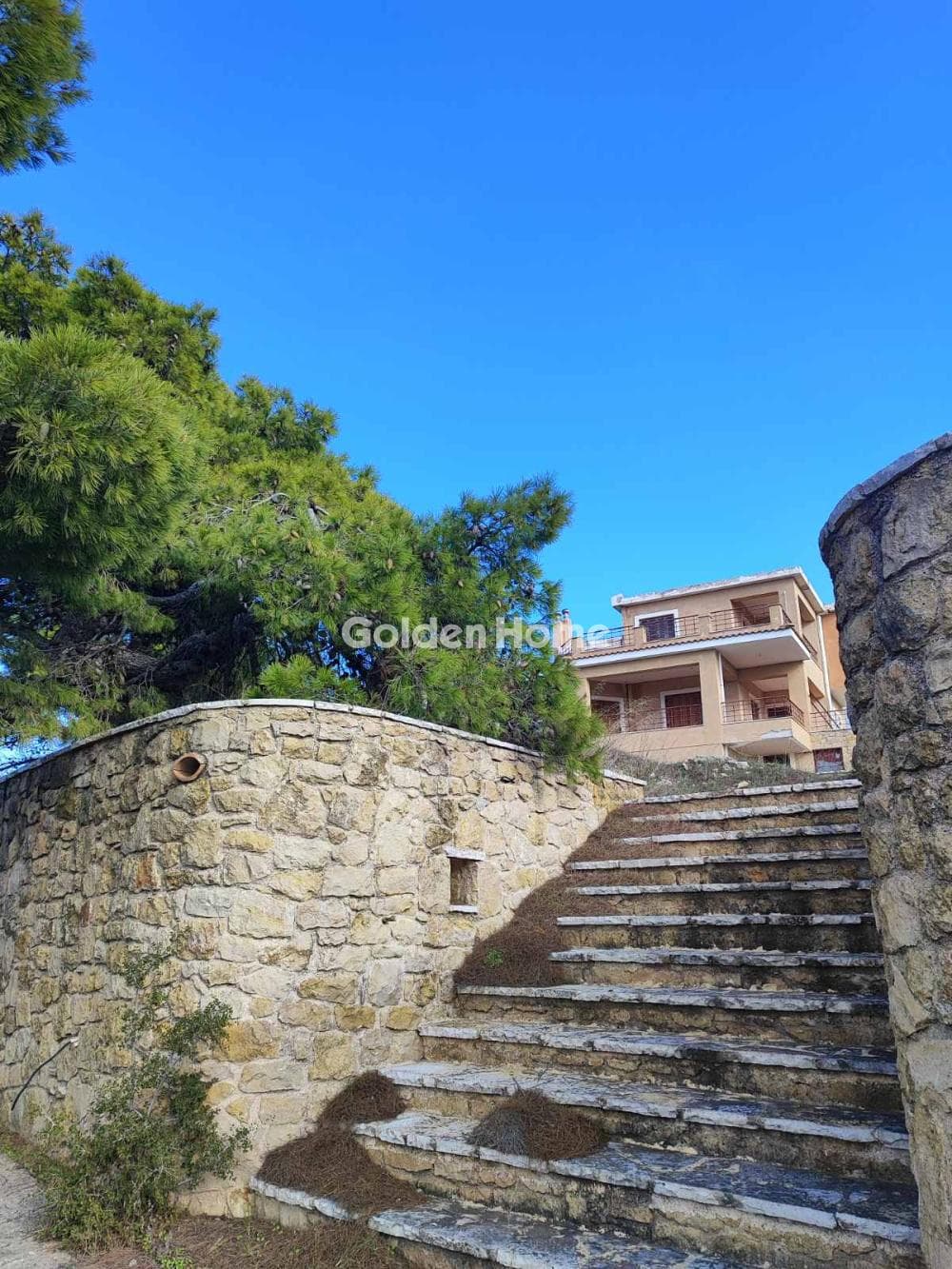 House in Center, Com. Kapandriti — Photo 6 of 9