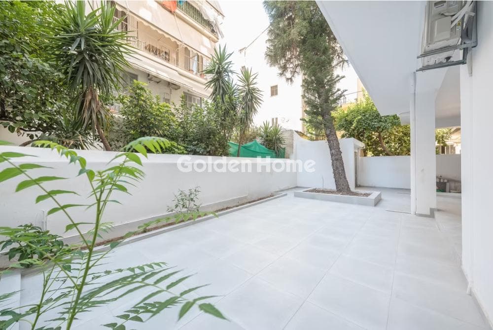 Apartment in Panepistimioupoli, Zografou — Photo 1 of 11