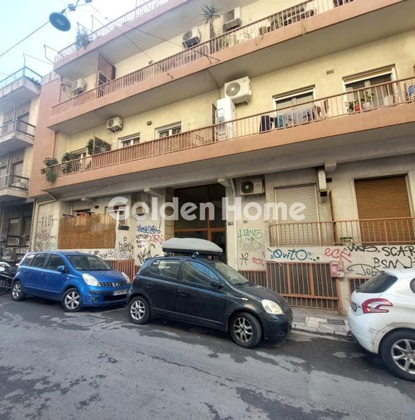 Αποθήκη στην Στρέφη, Εξάρχεια - Νεάπολη — Φωτογραφία 1 από 5