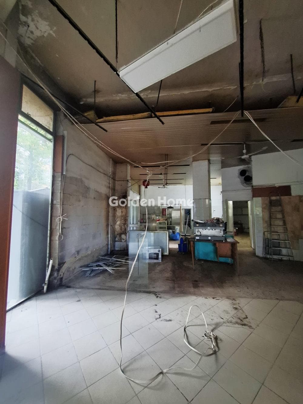 Κατάστημα στην Τρία αστέρια, Ηράκλειο — Φωτογραφία 3 από 22