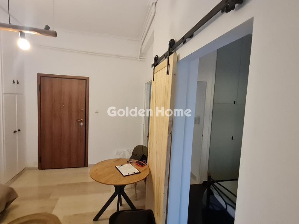 Apartment in Evaggelistria, Piraeus — Photo 3 of 10