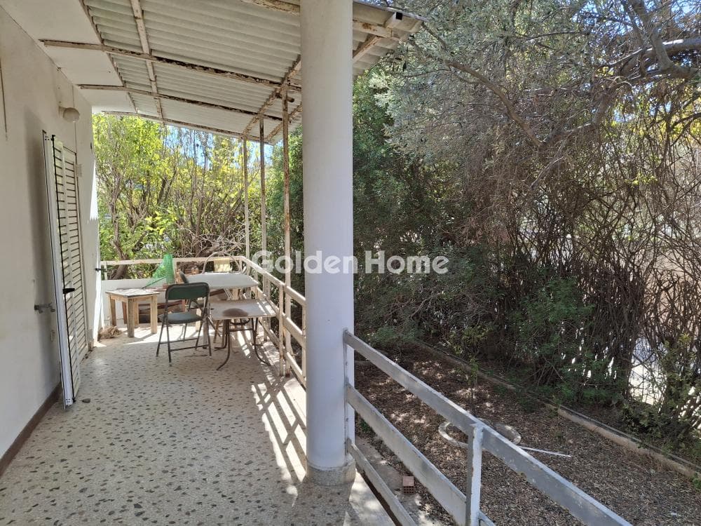 House in Kalivia, Kalivia Thorikou — Photo 2 of 18