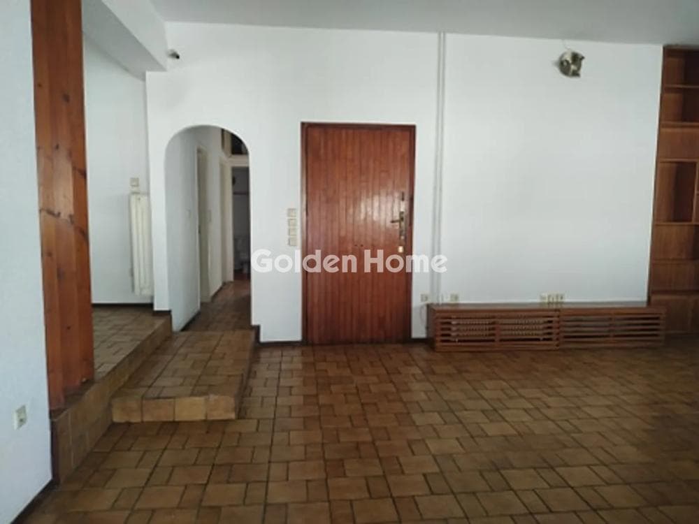 Apartment in Panepistimioupoli, Zografou — Photo 2 of 11