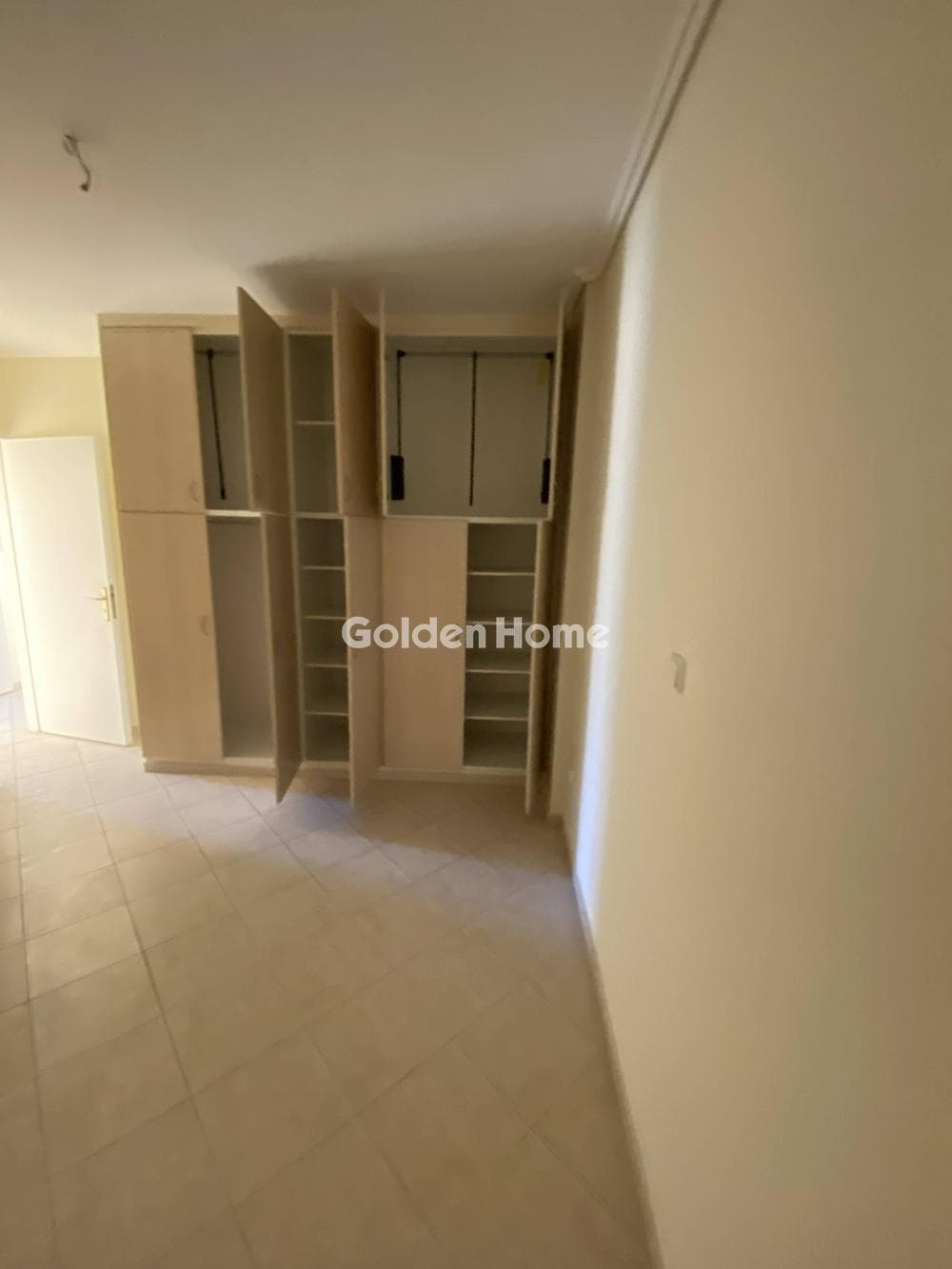 Apartment in Ampelakia, Alimos — Photo 12 of 28
