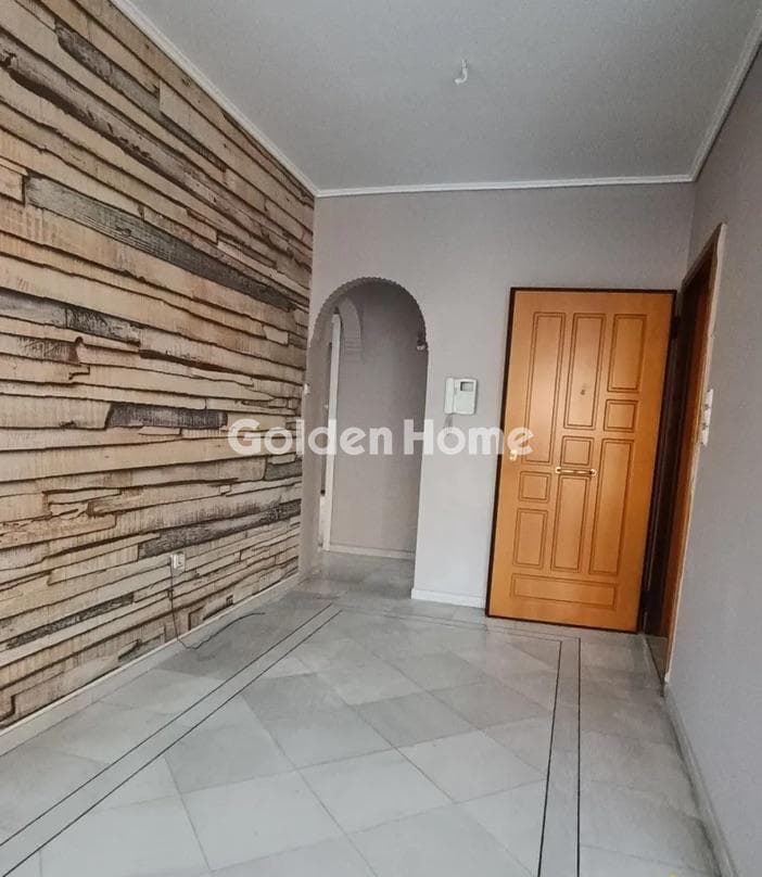 Apartment in Ampelakia, Alimos — Photo 3 of 10