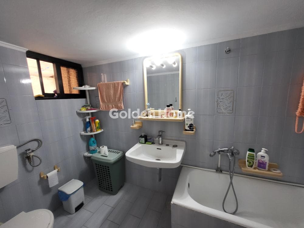 Apartment in Filakes - Athlitiko Kentro, Koridallos — Photo 12 of 19