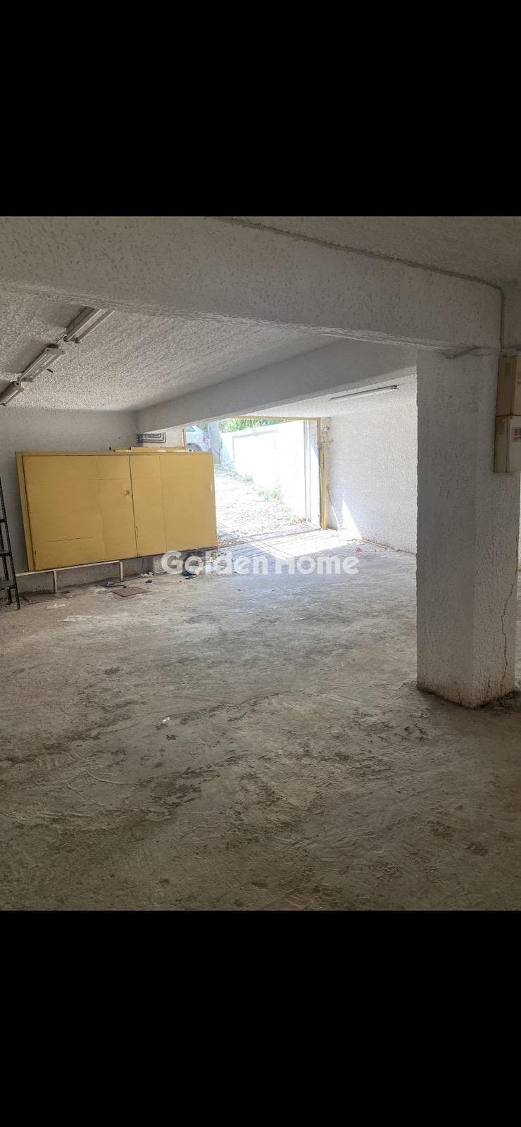 Χώρος Στάθμευσης στην Κόκκινος Μύλος, Νέα Φιλαδέλφεια — Φωτογραφία 3 από 7