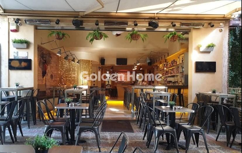 Κατάστημα στην Κέντρο, Χαλάνδρι — Φωτογραφία 1 από 5