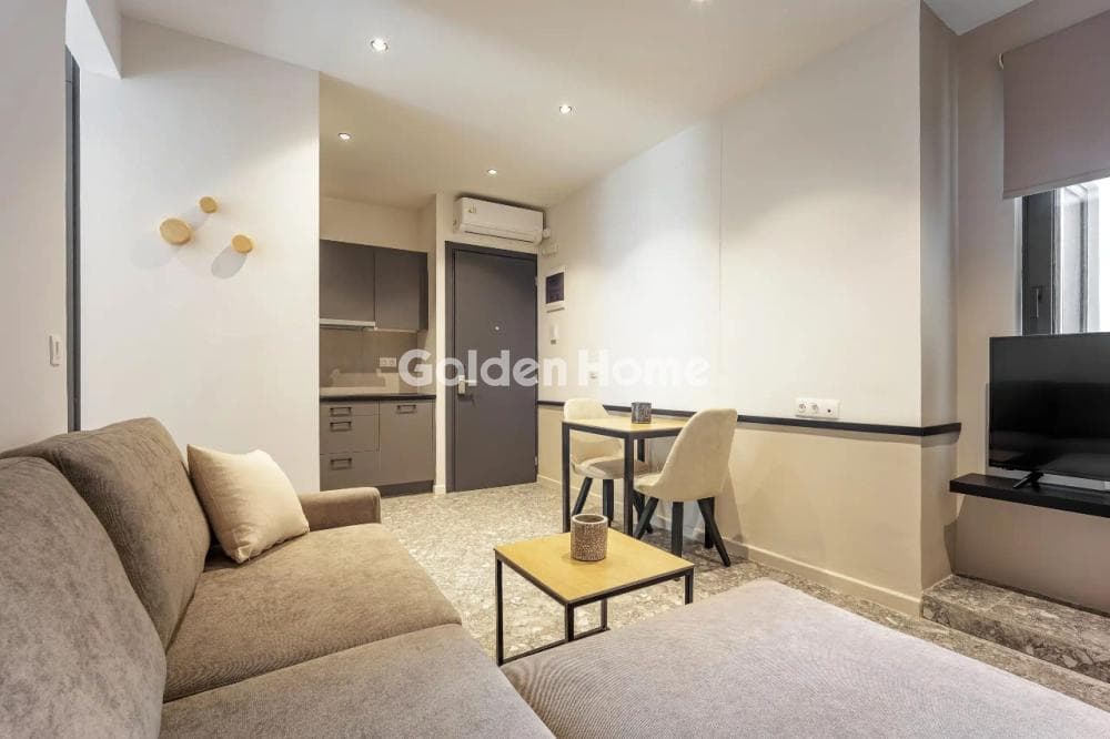 Apartment in Plateia Koliatsou, Patision - Acharnon — Photo 2 of 7