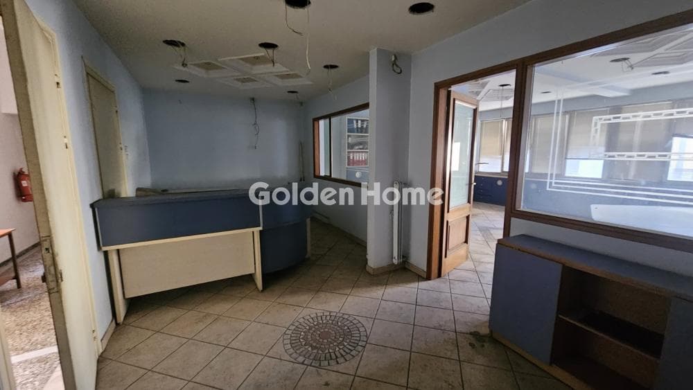 Apartment in akadimia Platonos, Kolonos - Kolokinthous — Photo 10 of 17