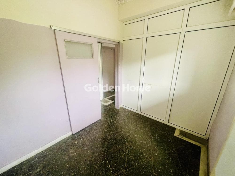 Apartment in Kariotika, Perama — Photo 12 of 20
