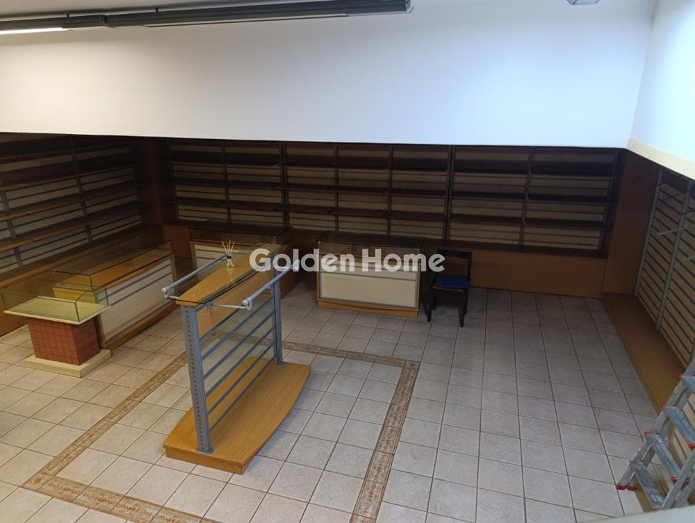 Retail Store in Stavros, Piraeus — Photo 5 of 13