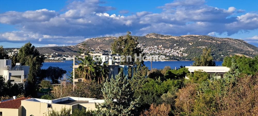 House in Porto Rafti, Vravrona — Photo 1 of 24