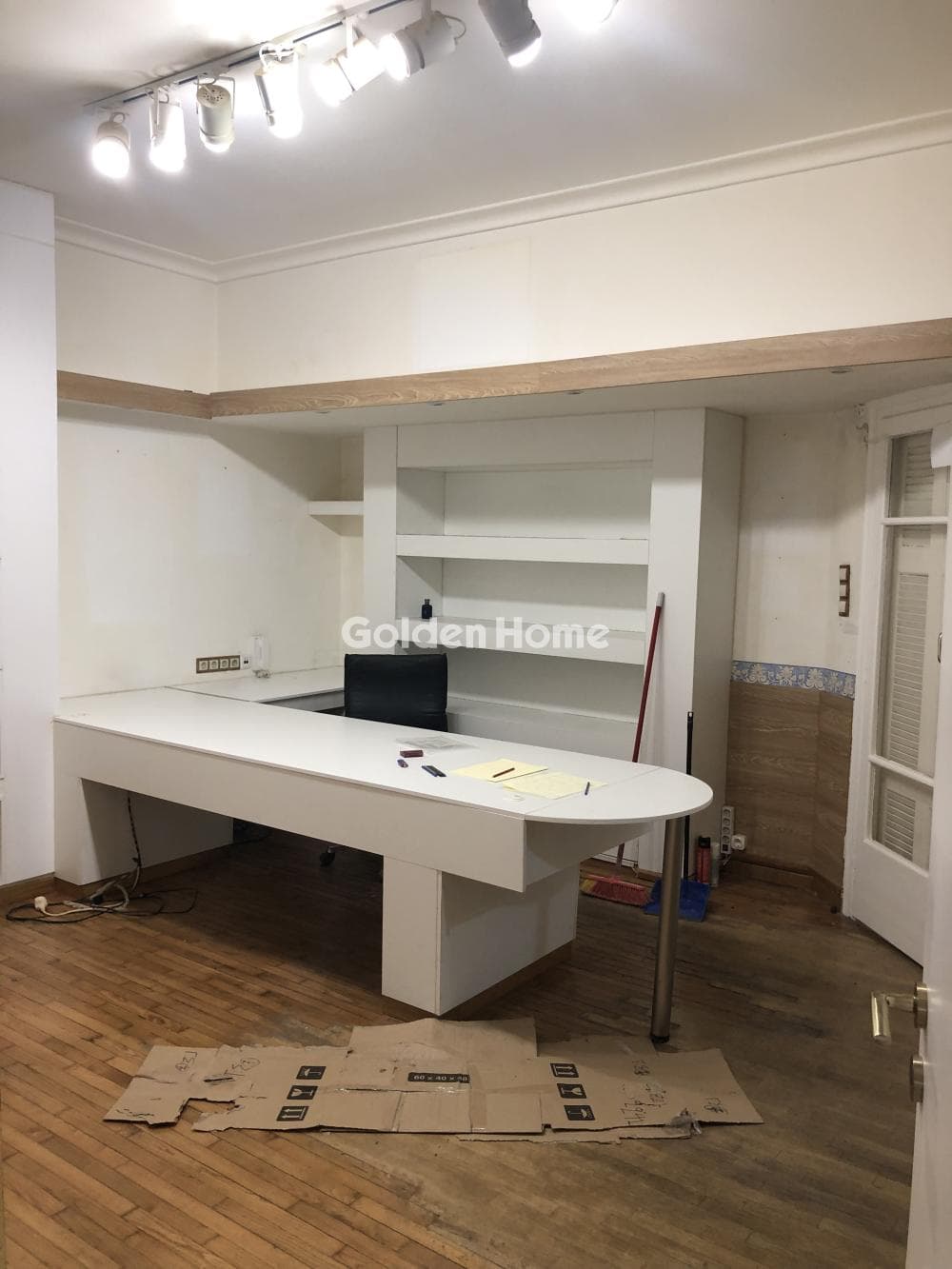 Office in Megala Sxoinia B, Exarchia - Neapoli — Photo 7 of 29