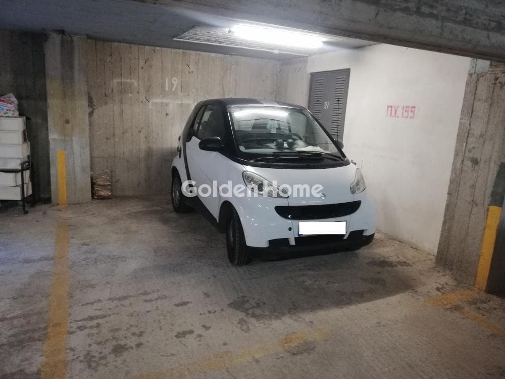 Χώρος Στάθμευσης στην Άγιος Ιωάννης, Αγία Παρασκευή — Φωτογραφία 1 από 13