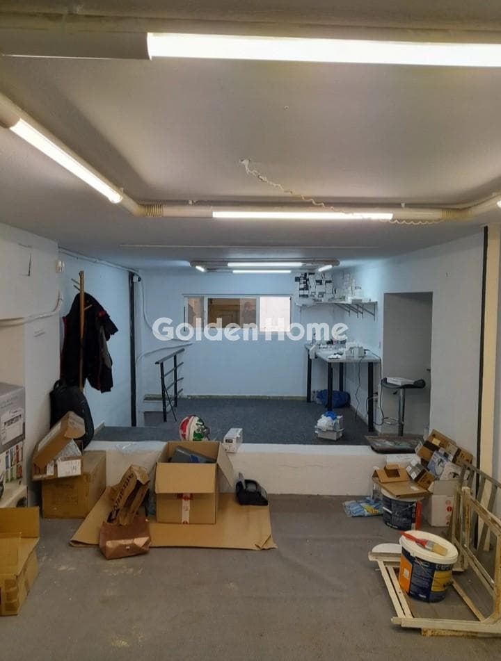 Retail Store in Alsos, Nea Smyrni — Photo 6 of 7