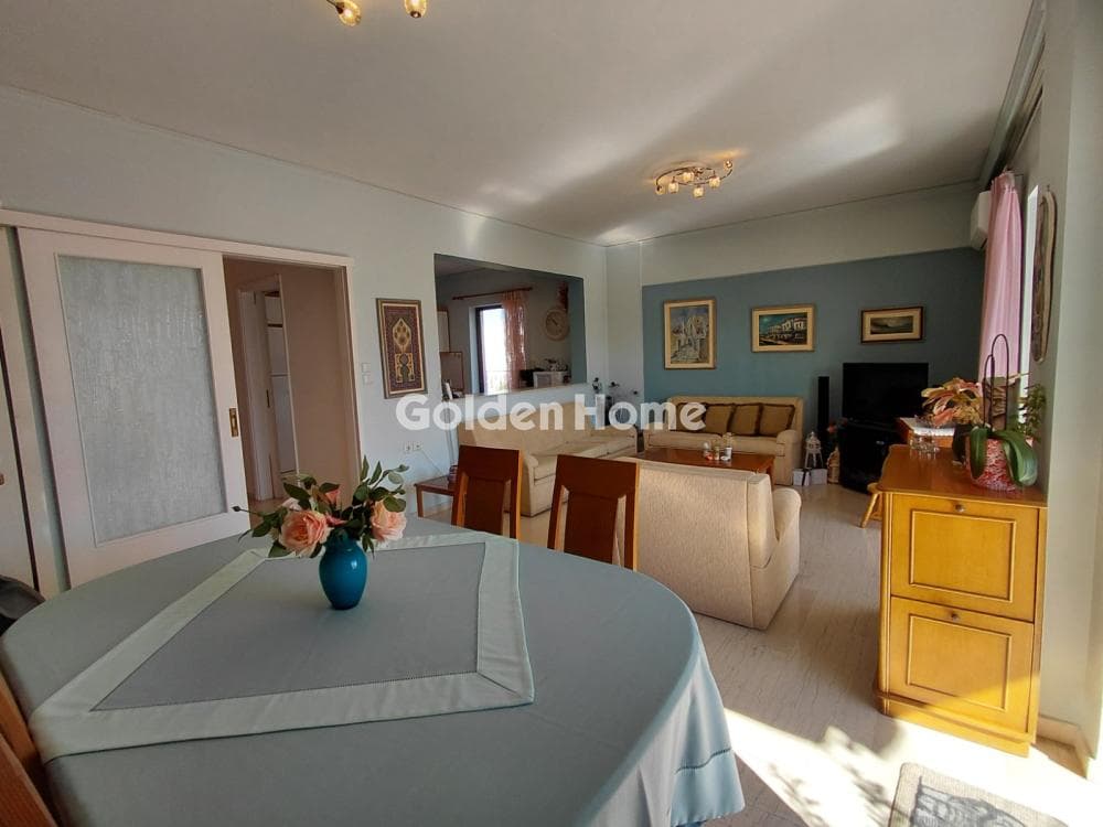 Apartment in Agia Paraskevi Ellinikou, Elliniko — Photo 1 of 42