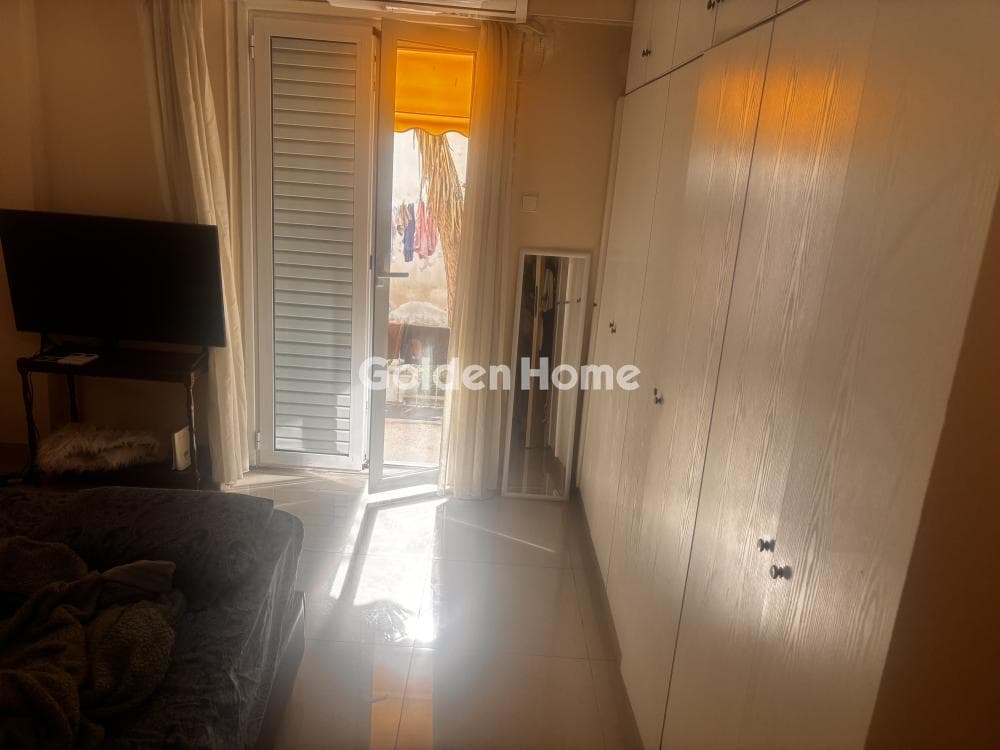 Apartment in Osios Loukas, Patisia — Photo 6 of 12