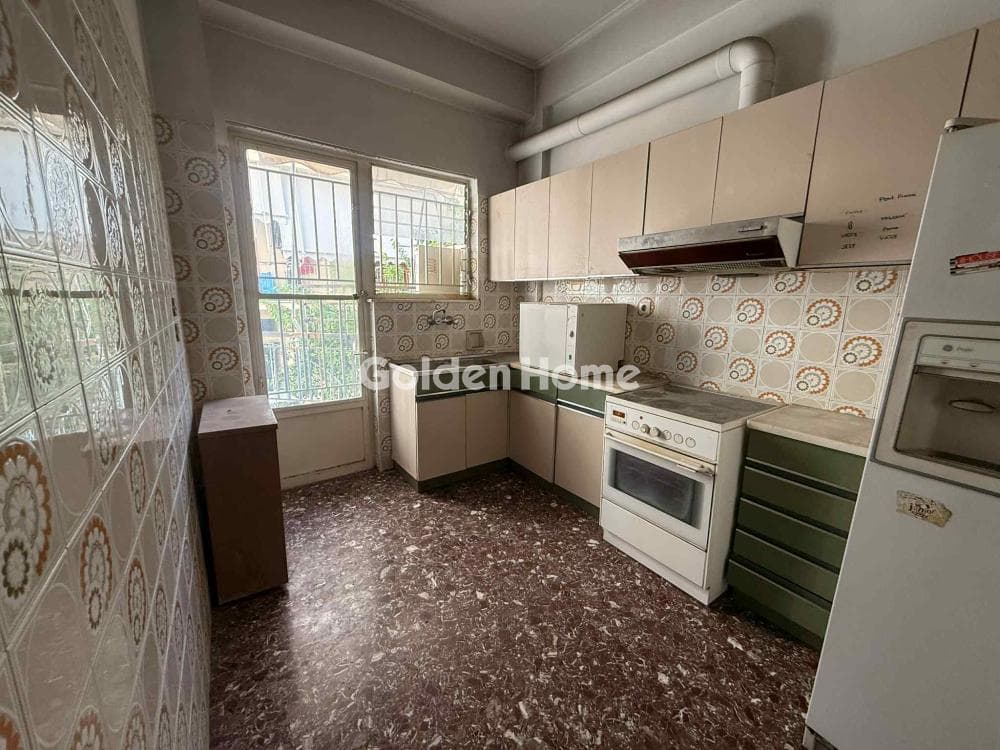 Apartment in Dafni, Dafni — Photo 2 of 10