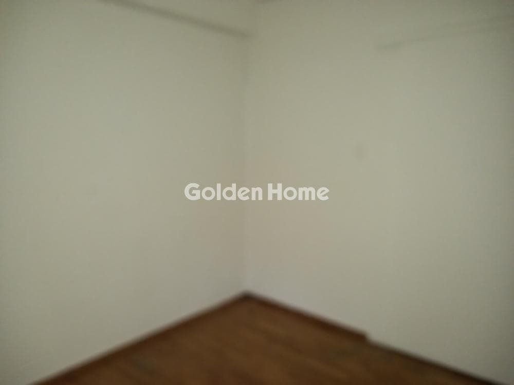 Apartment in Center, Tavros — Photo 8 of 12