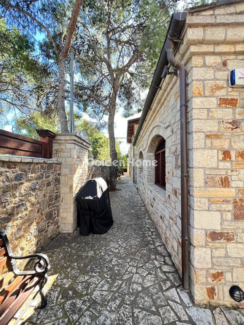 House in Center, Koropi — Photo 13 of 16