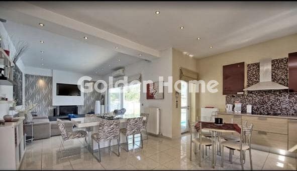 House in Kassiopi, Corfu — Photo 6 of 17