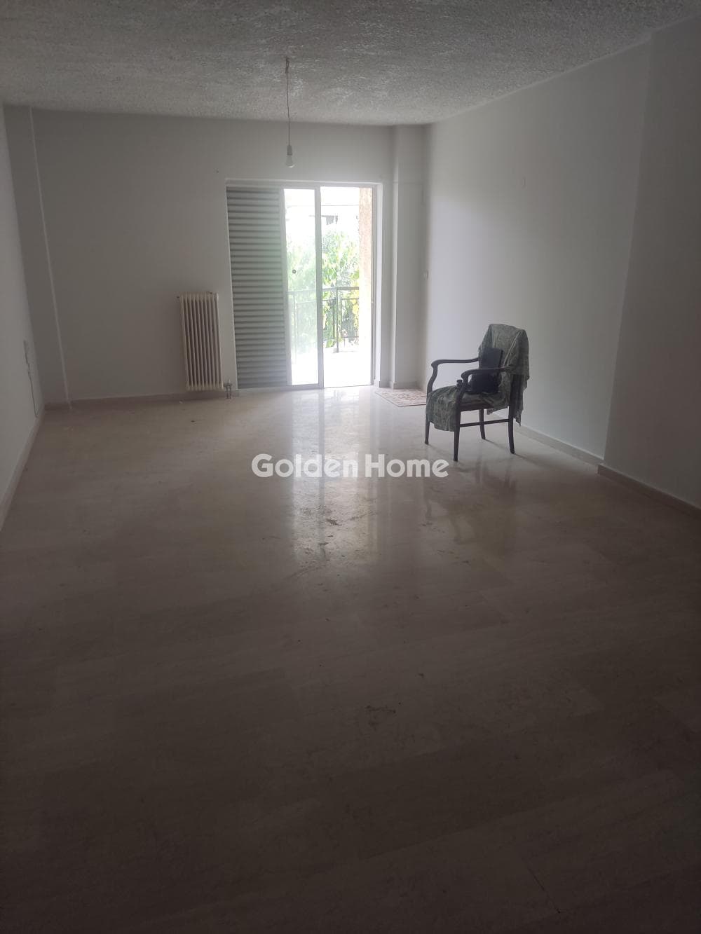 Apartment in Megala Sxoinia A, Acharnes — Photo 1 of 12