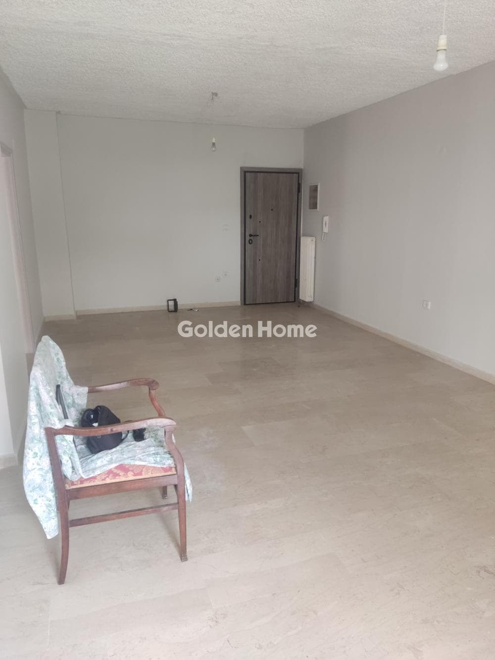 Apartment in Megala Sxoinia A, Acharnes — Photo 2 of 12