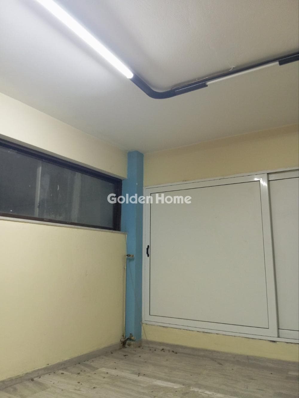 Κατάστημα στην Πλατεία Ελευθερίας, Κορυδαλλός — Φωτογραφία 5 από 9
